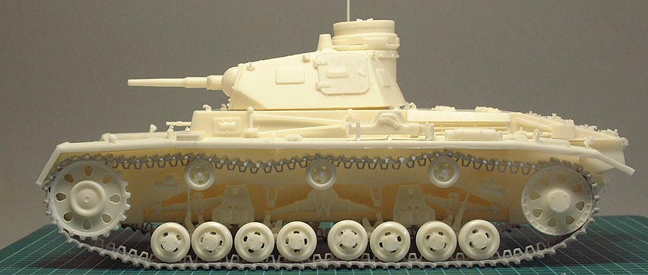 1/35 III号戦車 D型 Pz.Kpfw.III Ausf.D 1/35 III号戦車 D型 Pz.Kpfw.III Ausf.D