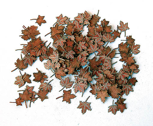 1/35 Leaves - maple