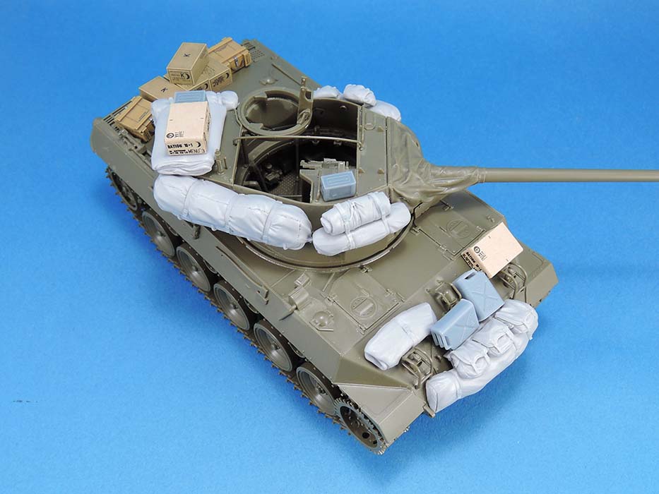 1/35 アメリカ駆逐戦車 M18 ヘルキャット用積荷セット