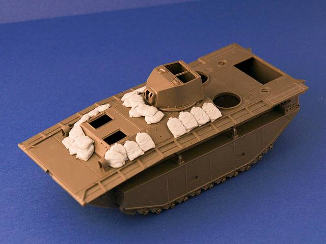 1/35 LVT 4/5上陸舟艇用サンドアーマー - ウインドウを閉じる