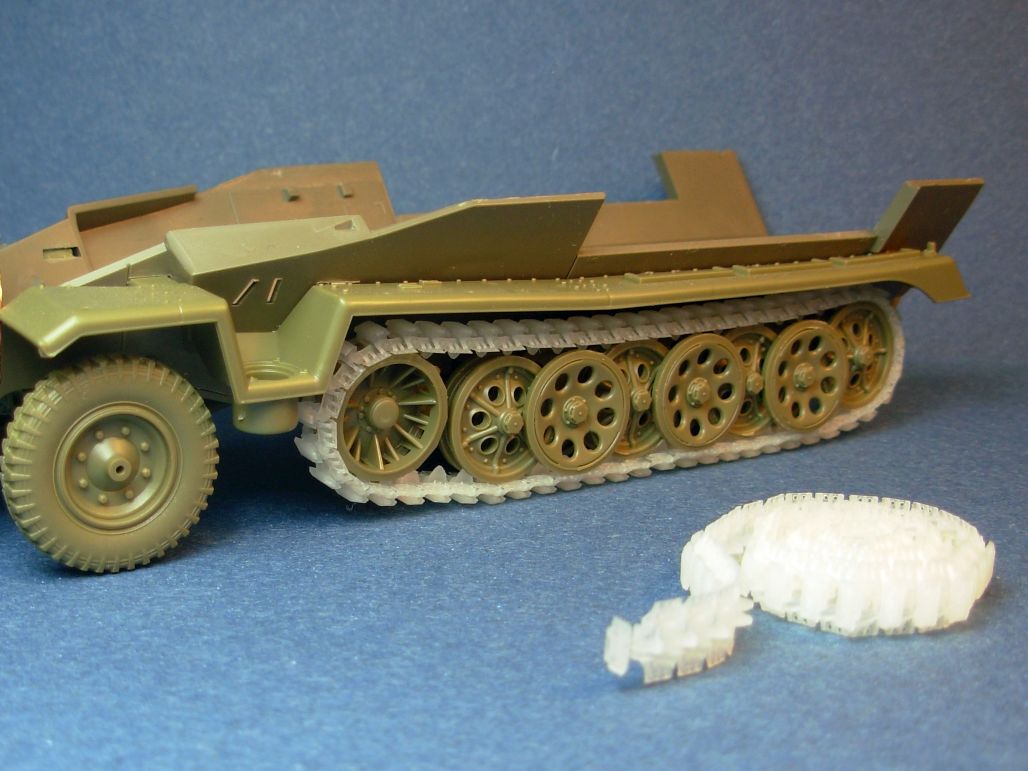 1/35 ドイツ軍 Sd.Kfz.251/Sd.Kfz.11用 可動式履帯(3Dプリンター製)