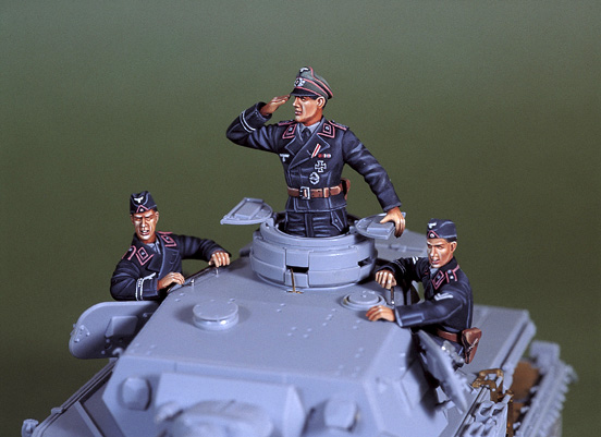 1/35 WWII Early war WH panzer crew set (3Fig.s)