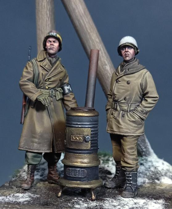 1/35 WW.II 米陸軍 憲兵 & 兵士 w/薪ストーブ アルデンヌ 1944年