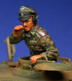 1/35 独SS タイガー戦車 指揮官 1944-45